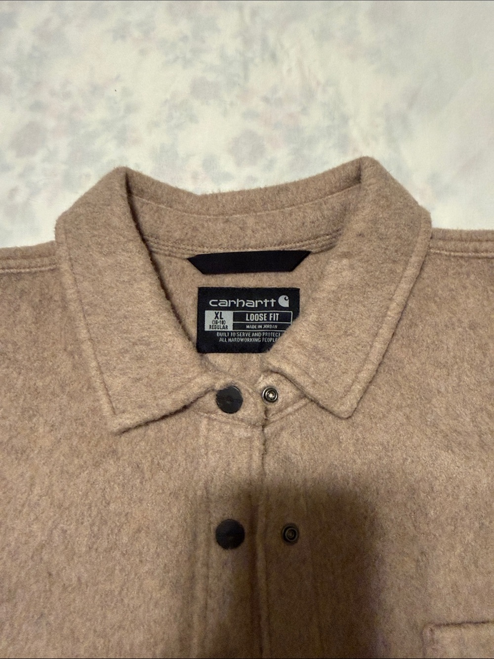 Carhartt women’s light mauve Wool-Blend Shirt Jacket - Picture 3 of 7